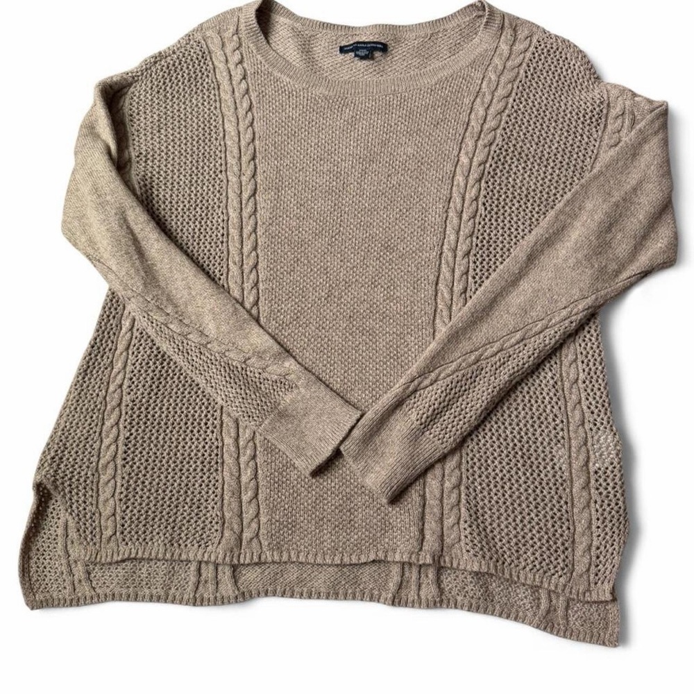 American Eagle Large Open Knit Sweater Size M